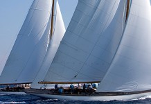 Un dragon tricolore Régates Royales Cannes
