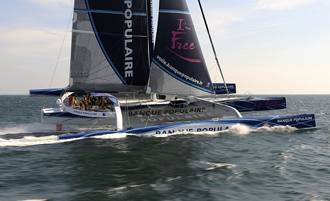 Banque Populaire V en code vert Banque Populaire V en code vert