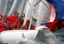 Dragon, cracheurs de feu ! Dragon - Ar Youleg - Seb Audigane à la barre