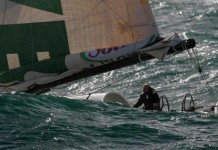 Golding à 2 milles de Riou… Mike Golding