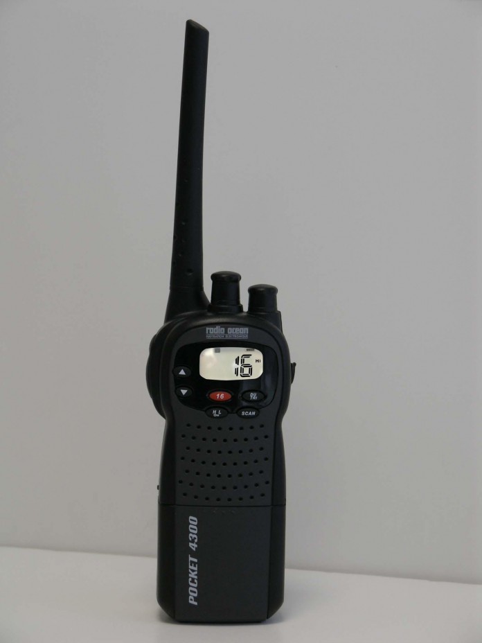 VHF Pocket 4300