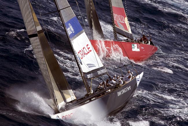 BMW Oracle Racing et Mascalzone Latino Capitalia BMW Oracle Racing et Mascalzone Latino Capitalia