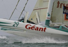 Géant sort indemne du coup de vent D�part des multicoques / Transat Jacques Vabre