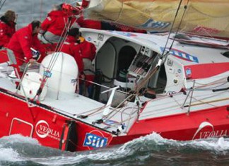 Sill et Veolia remporte la Calais Round Britain Race 2005 Roland Jourdain - Sill & Veolia