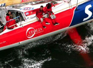 Sill en tête de la Calais Round Britain Race Roland Jourdain - Sill & Veolia