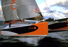 Un tour d´Islande pour les géants en 2007 Bruno Peyron - Orange II