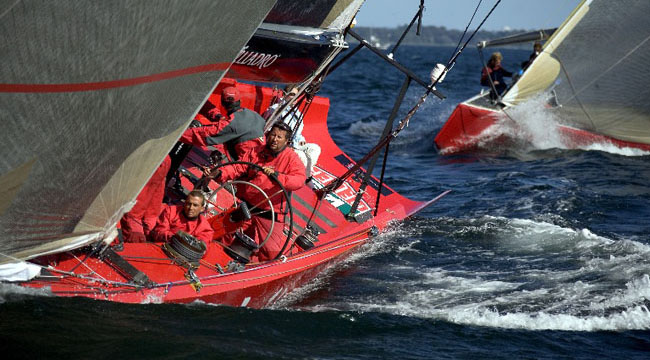 China Team - Pierre Mas à la barre China Team - Pierre Mas à la barre