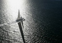 Olivier de Kersauson dans la pétole, à 1000 milles du but ! Geronimo Cap Gemini Schneider Electric - Olivier De Kersauson