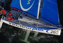 Vecteur Plus demain au départ du Mini Fastnet Mini pavois 2005 : vecteur plus