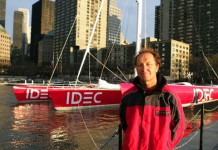 Départ possible de Francis Joyon dans 24 heures Francis Joyon en stand-by à New-York