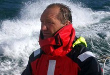 Francis Joyon à mi-parcours : interview Francis Joyon - Trimaran IDEC