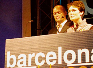 Mark Turner : “Internationaliser au maximum” Barcelona World Race Conférence octopre 2005