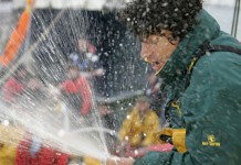 Jean Le Cam dauphin heureux Jean Le Cam aux Sables d´Olonne