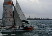Orange II en course autour du monde Maxi-Catamaran Orange II