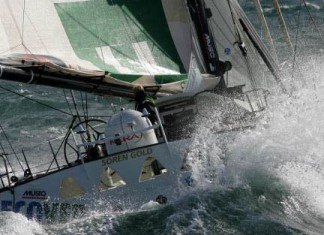 Golding : et maintenant, la quille ! Mike Golding - Ecover