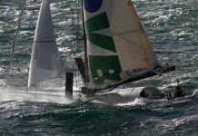 Moins de 200 milles en 24 heures sur la route directe … Mike Golding - Ecover