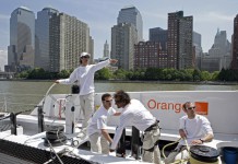 Branle bas de combat à Newport ORANGE II DEVANT NEW YORK