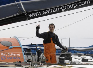 Safran en tête… avec 0,6 milles d’avance Marc Guillemot / Safran