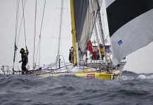 Stamm rejoint Philippe Jeantot et Christophe Auguin.. Arrivée de Bernard Stamm à Bilbao