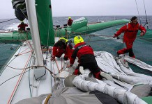 Départ de nouveau repoussé pour Groupama 3 Groupama 3 pulvérise le record Miami-New York