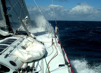 Nouveauté : la transat B to B Vendée Globe 2004 Tenemos