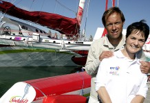 Ellen MacArthur baptise le trimaran géant Sodeb’O Ellen MacArthur marraine de SodebO