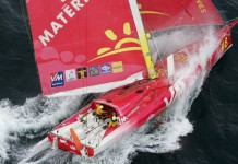 Groupama seul vers la victoire quand les monos se battent vm matériaux