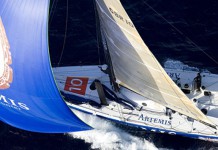 Artemis démâté artemis