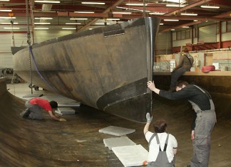 Le nouveau bateau de Marc Thiercelin prend forme cnstruction DCNS Thiercelin