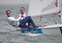 Médaille de bronze en 470 pour Nicolas Charbonnier et Olivier Bausset Médaille de bronze en 470 pour Nicolas Charbonnier et Olivier BaussetMedaille de bronze en 470 pour Nicolas Charbonnier et Olivier Bausset