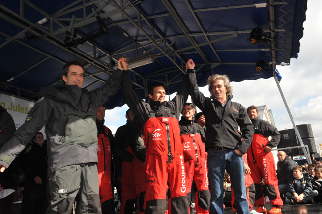 3 détenteurs du Trophée Jules Verne à Brest 3 détenteurs du Trophée Jules Verne à Brest