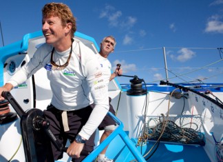 Loïck Peyron rejoint Jean-Pierre Dick Loïck Peyron et JP Dick