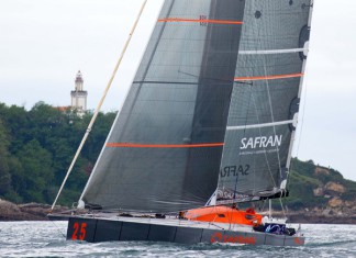 Marc Guillemot et ses hommes premiers à Sanxenxo Safran Tour d`Espagne