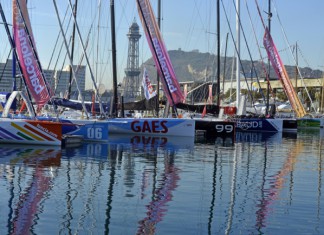 Les hommes de l´ombre restent en veille Ponton à Barcelone