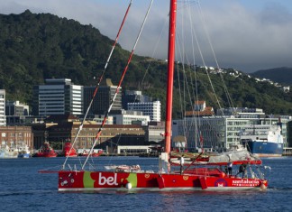 Groupe Bel et Estrella Damm à quai Groupe Bel à Wellington