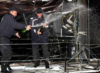 Hugo Boss 7e arrivé à Barcelone en 111 jours arrivee Hugo Boss Barcelona 2011