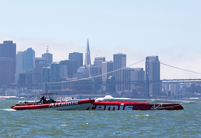 AC72 Artemis à San Francisco AC72 Artemis à San Francisco