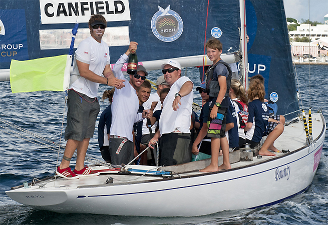 Taylor Canfield aux Bermudes Taylor Canfield aux Bermudes
