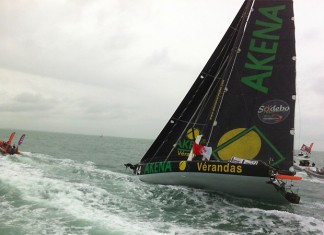Akena Vérandas met fin au sponsoring voile Arrivée Akena Vérandas