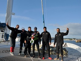 Arrivée Oman Air Musandam Plymouth