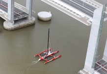 Nouveau Record Bordeaux-Rio : Top départ pour Francis Joyon IDEC Joyon à Bordeaux