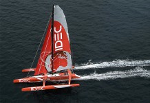 Francis Joyon peut enfin plonger vers le sud IDEC