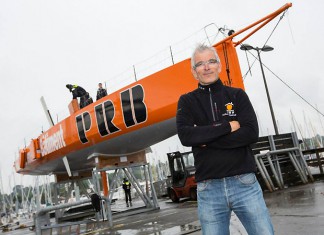 PRB remis à l´eau après un chantier de quatre mois Mise à l`eau PRB Riou
