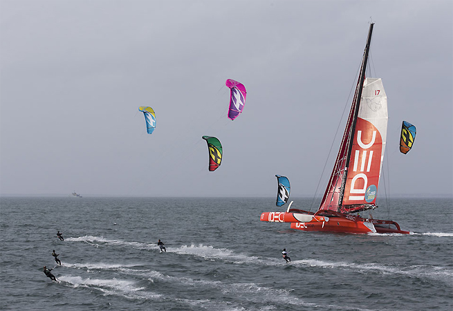 IDEC et kitesurfeurs IDEC et kitesurfeurs