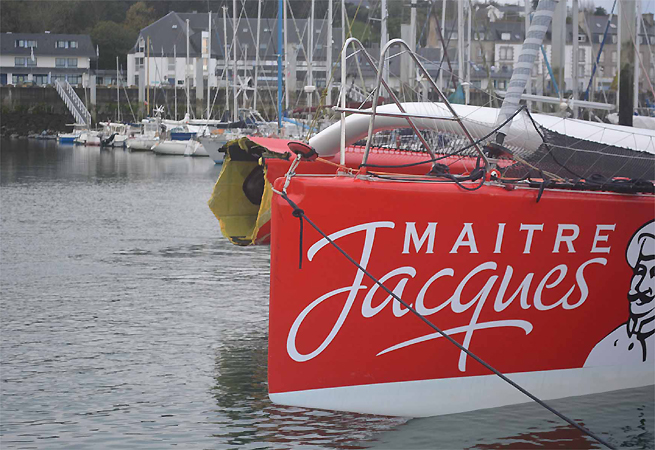 Flotteur endommagé Maître Jacques Flotteur endommagé Maître Jacques