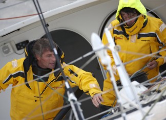 Un cinquième passage du cap Horn pour Stamm et Le Cam A bord de Cheminées Poujoulat
