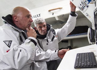 Approche du cap Horn difficile pour Audigane et Riechers Riechers et Audigane