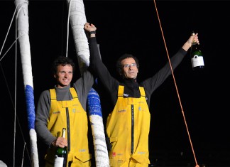 Gelabert et Costa au pied du podium Arrivée One Planet One Ocean BWR