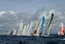 Coville et Denis en tête au passage de Groix Départ Lorient BSM 2015
