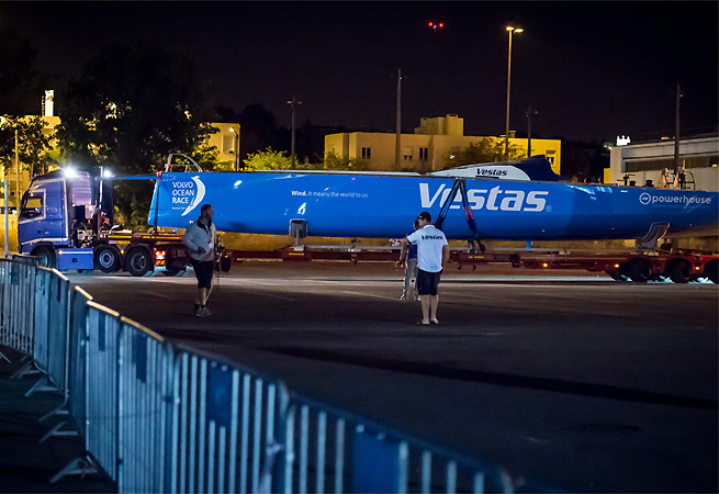 Vestas Wind sort du chantier après réparation Vestas Wind sort du chantier après réparation